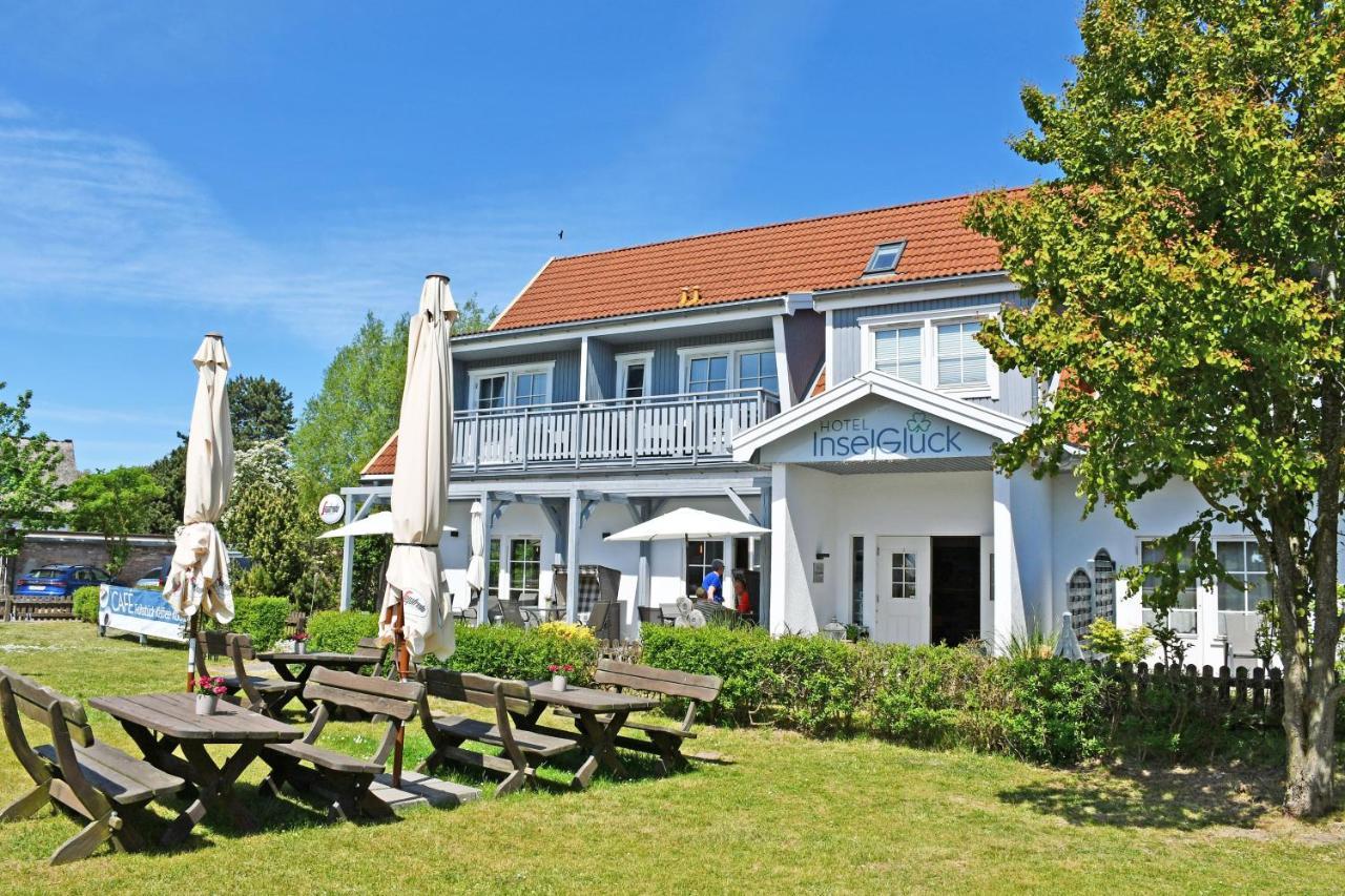 Hotel Inselglueck โลห์เมอ ภายนอก รูปภาพ